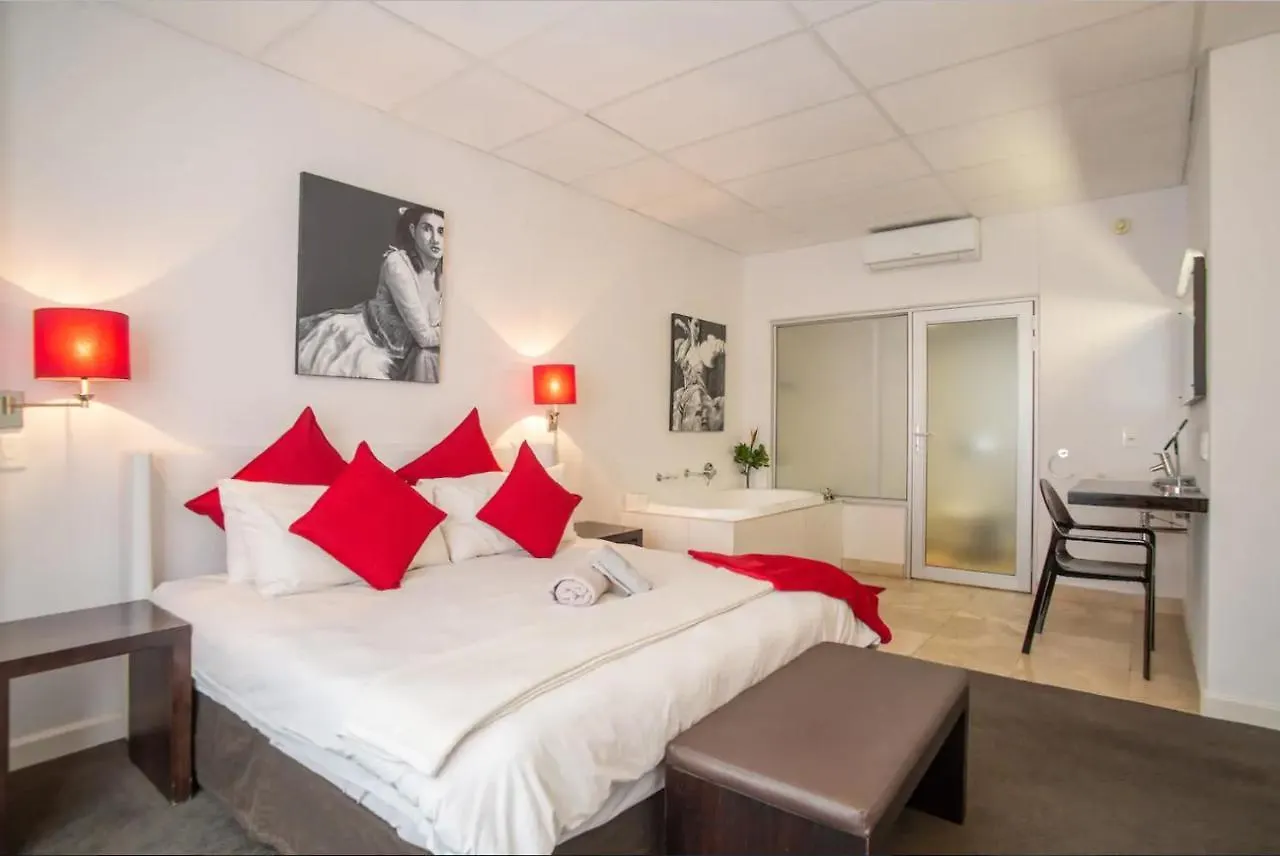 Adderley, Fantastic City Centre Pad - No Loadshedding Cape Town 0*,