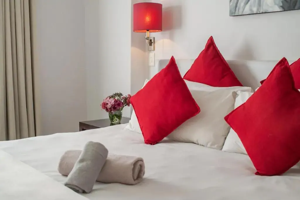 Adderley, Fantastic City Centre Pad - No Loadshedding Cape Town 0*,  Güney Afrika
