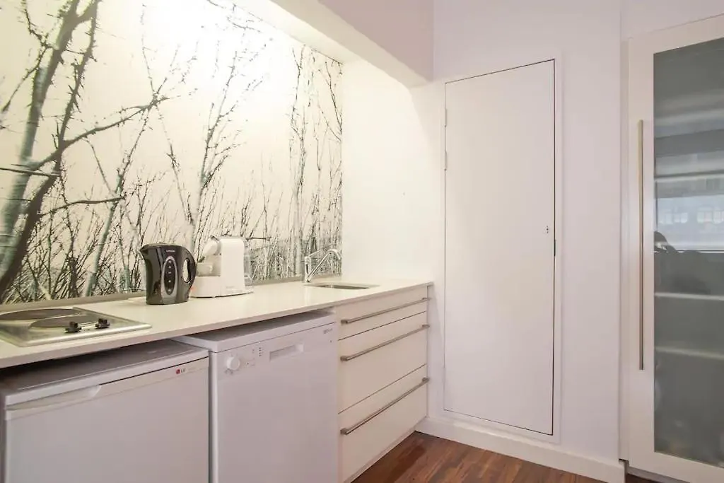 Adderley, Fantastic City Centre Pad - No Loadshedding Cape Town